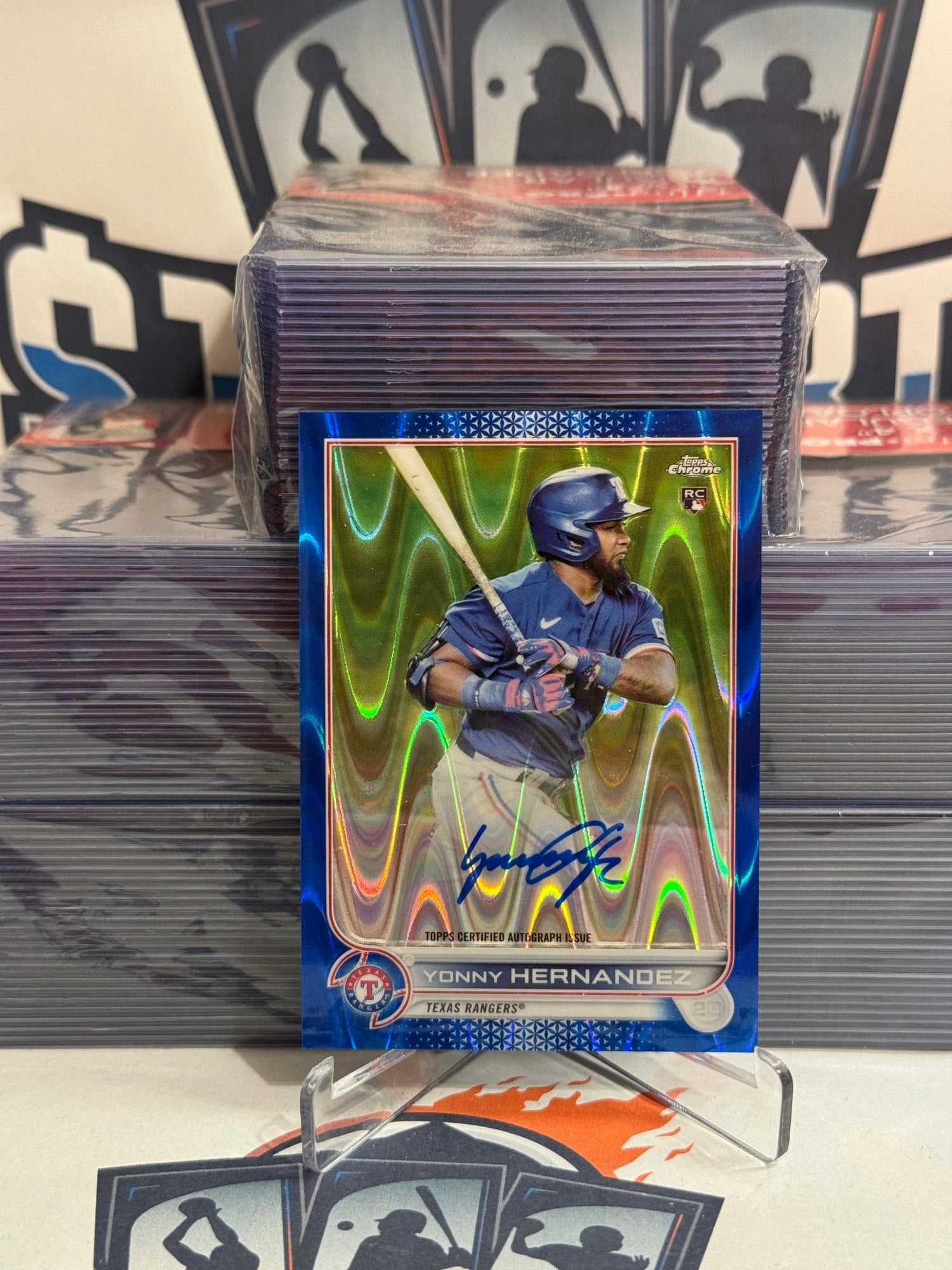 2022 Topps Chrome (Blue Wave Refractor, Auto 39/150) Yonny Hernandez Rookie #RA-YH