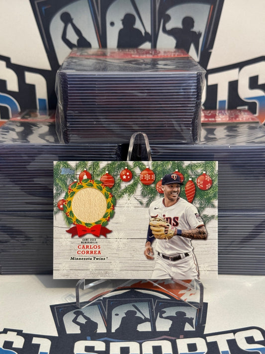 2022 Topps (Holiday Relic) Carlos Correa #WRC-CC