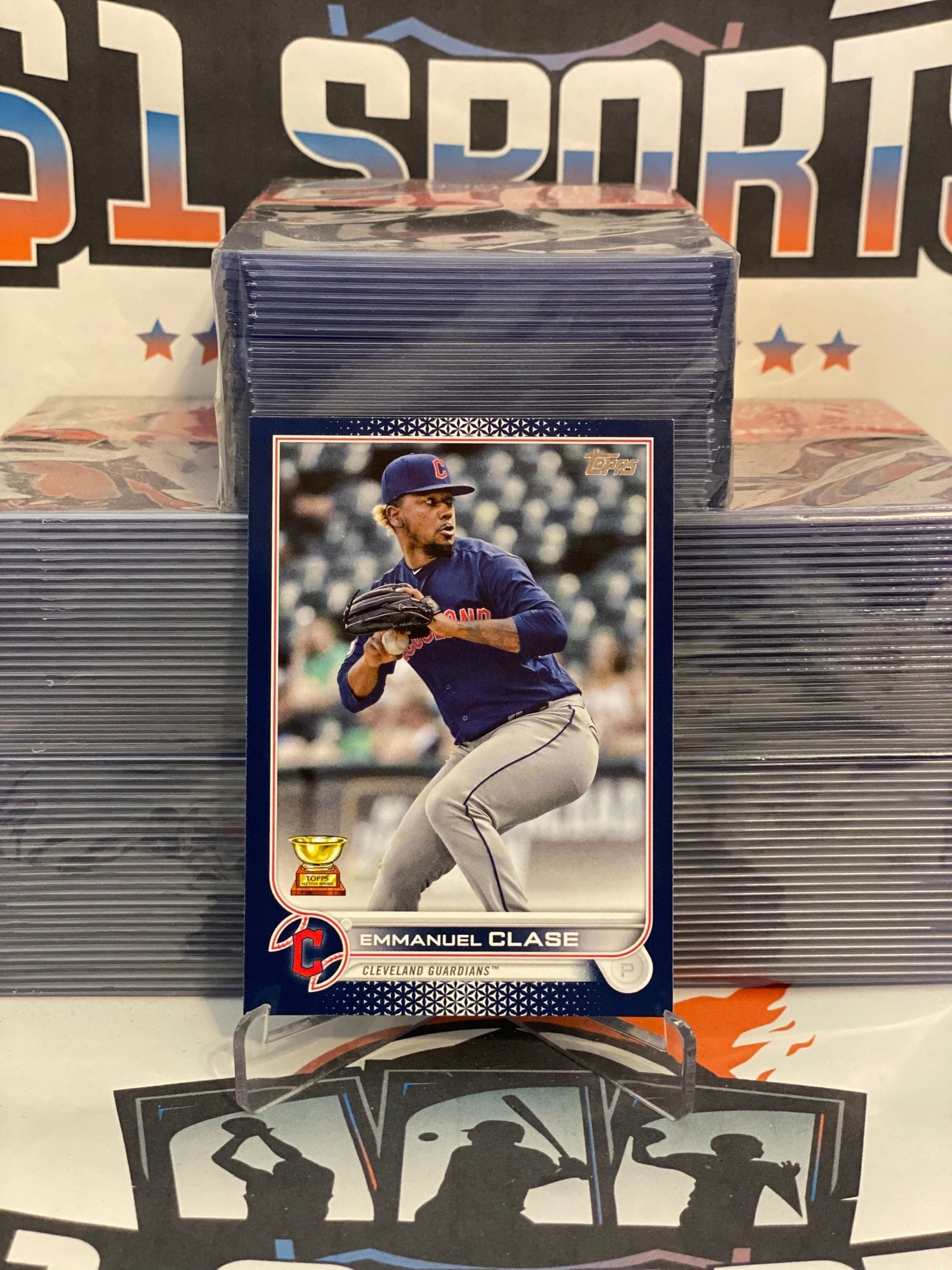 2022 Topps (Navy, Rookie Cup) Emmanuel Clase #190