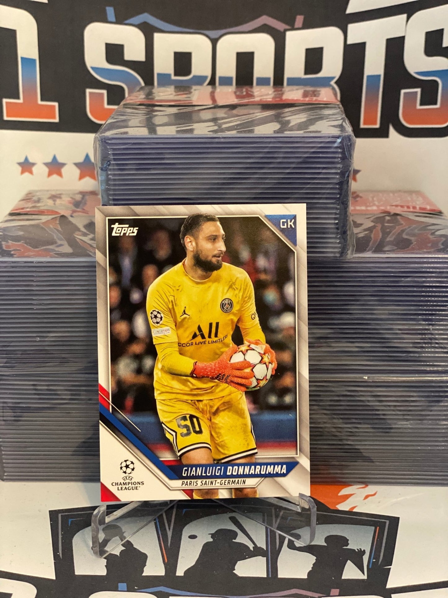 2022 Topps UEFA Champions League Gianluigi Donnarumma #83