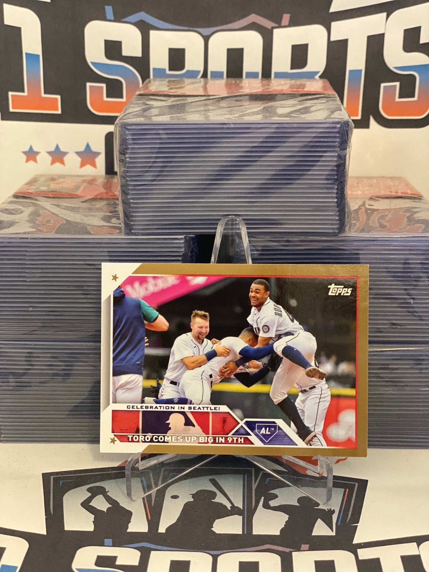 2023 Topps (Gold, Celebration in Seattle 1345/2023) Julio Rodriguez Rookie #174
