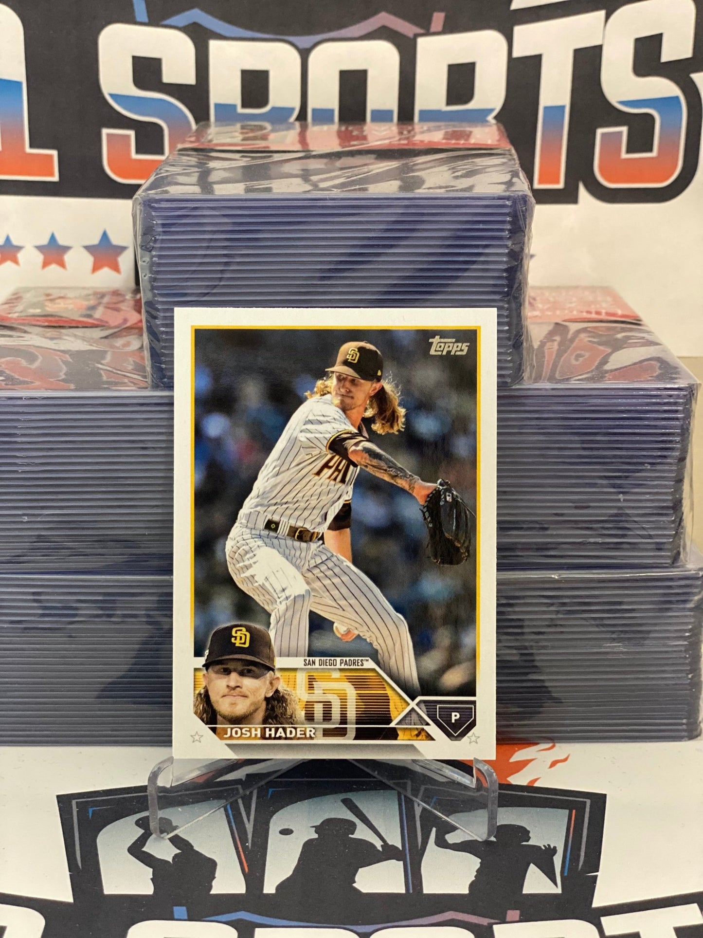 Josh Hader 2023 Topps Baseball card Series Two Base #392 San Diego Padres