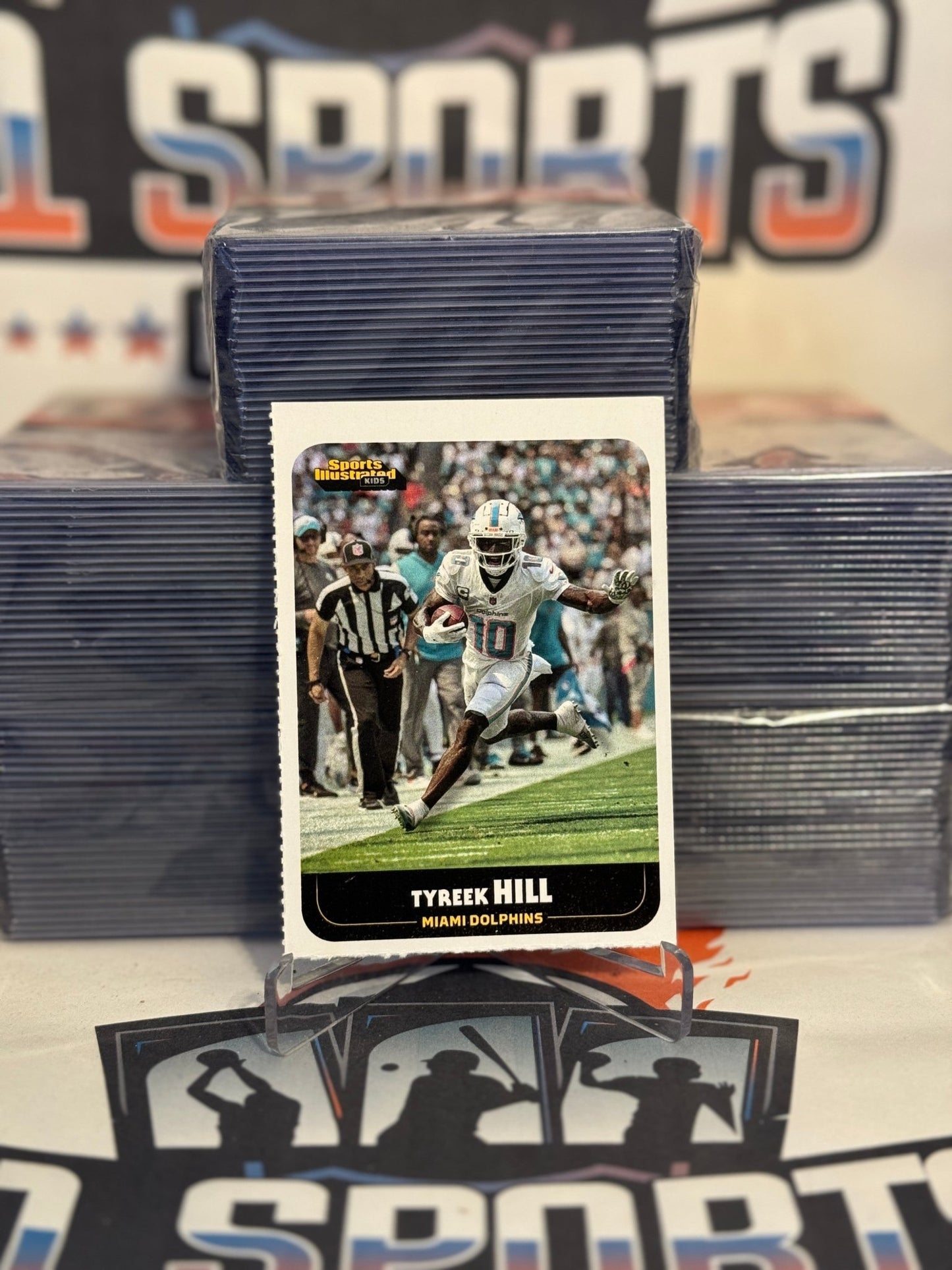 2024 SI Kids Tyreek Hill 1108 1 Sports Cards