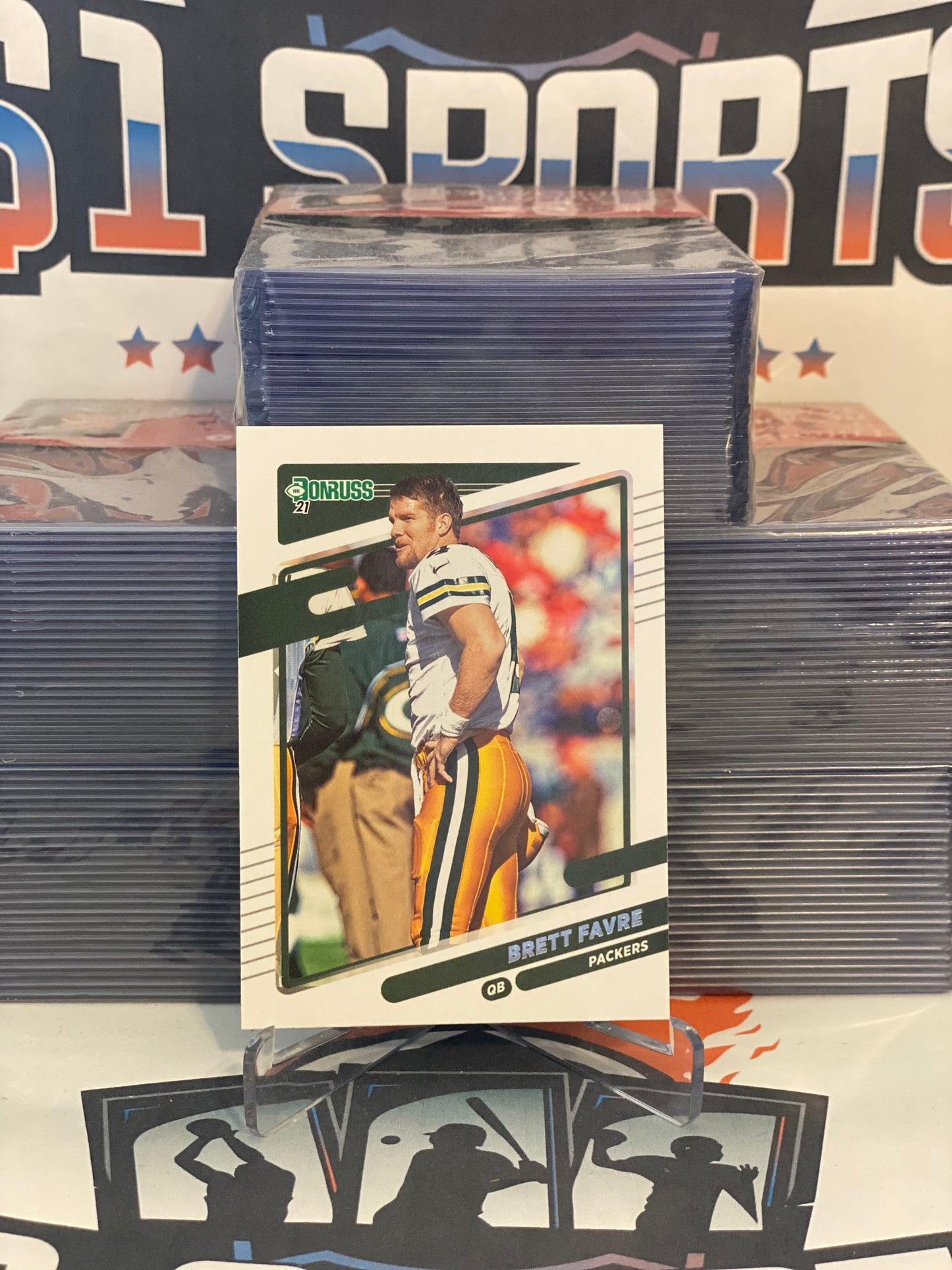 2021 Donruss (Helmetless Variation) Brett Favre #156