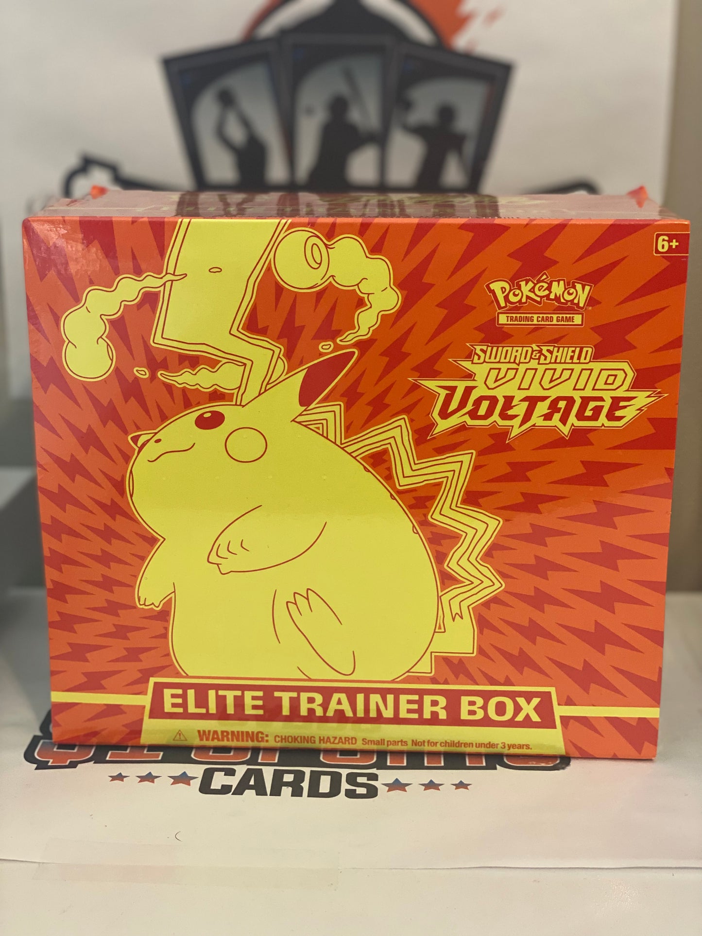 Pokémon TCG: Vivid Voltage Elite Trainer Box (ETB)