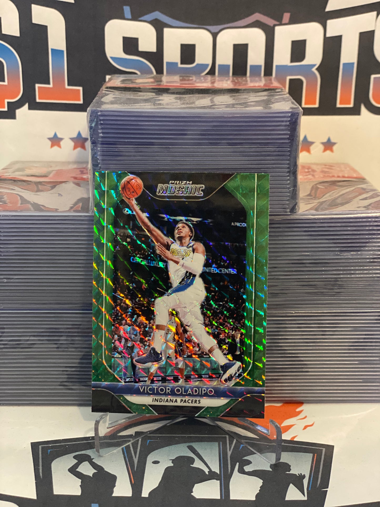 2018 Panini Prizm (Green Mosaic Prizm) Victor Oladipo #96