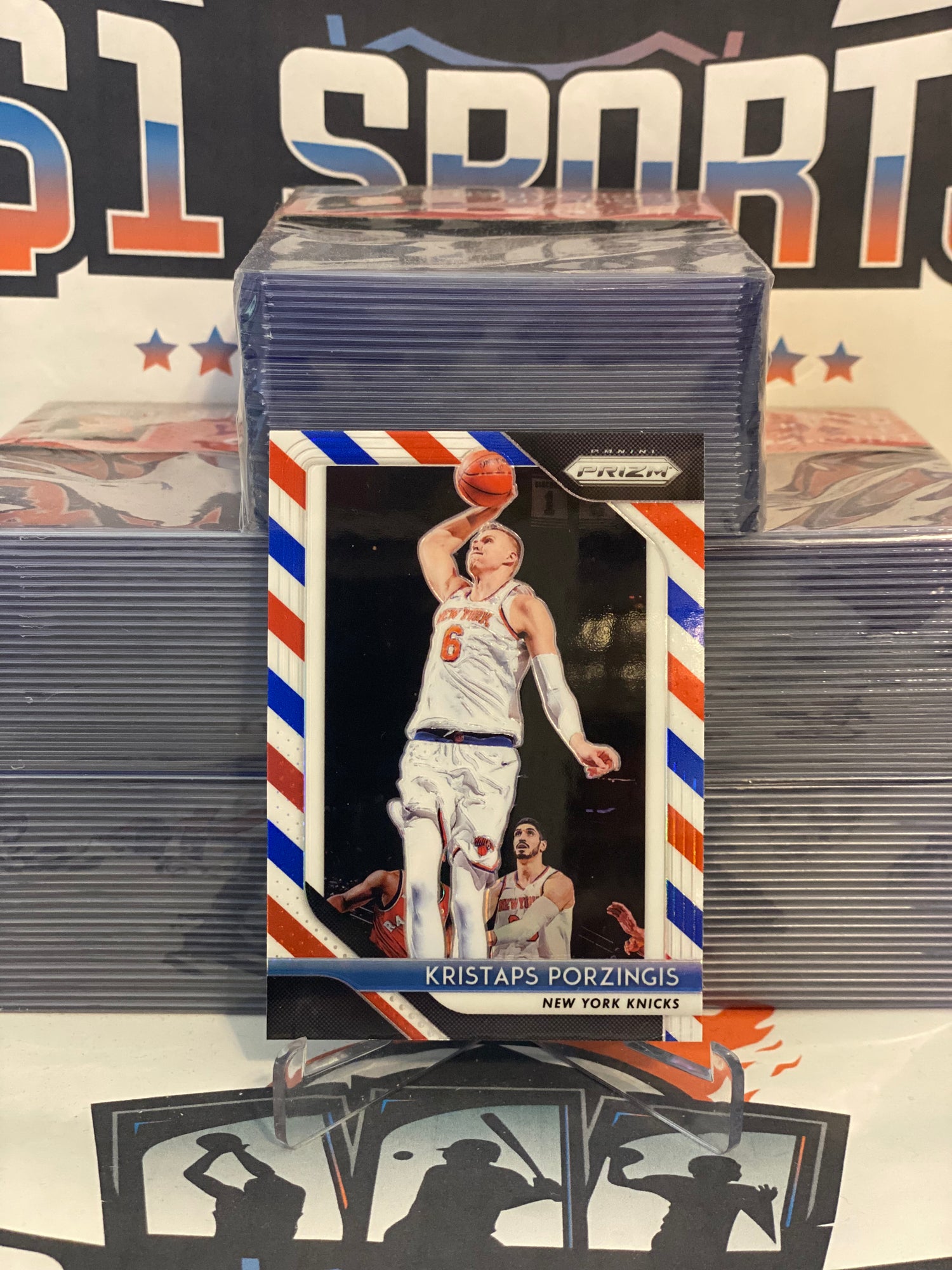 2018 Panini Prizm (Red White Blue Prizm) Kristaps Porzingis #267