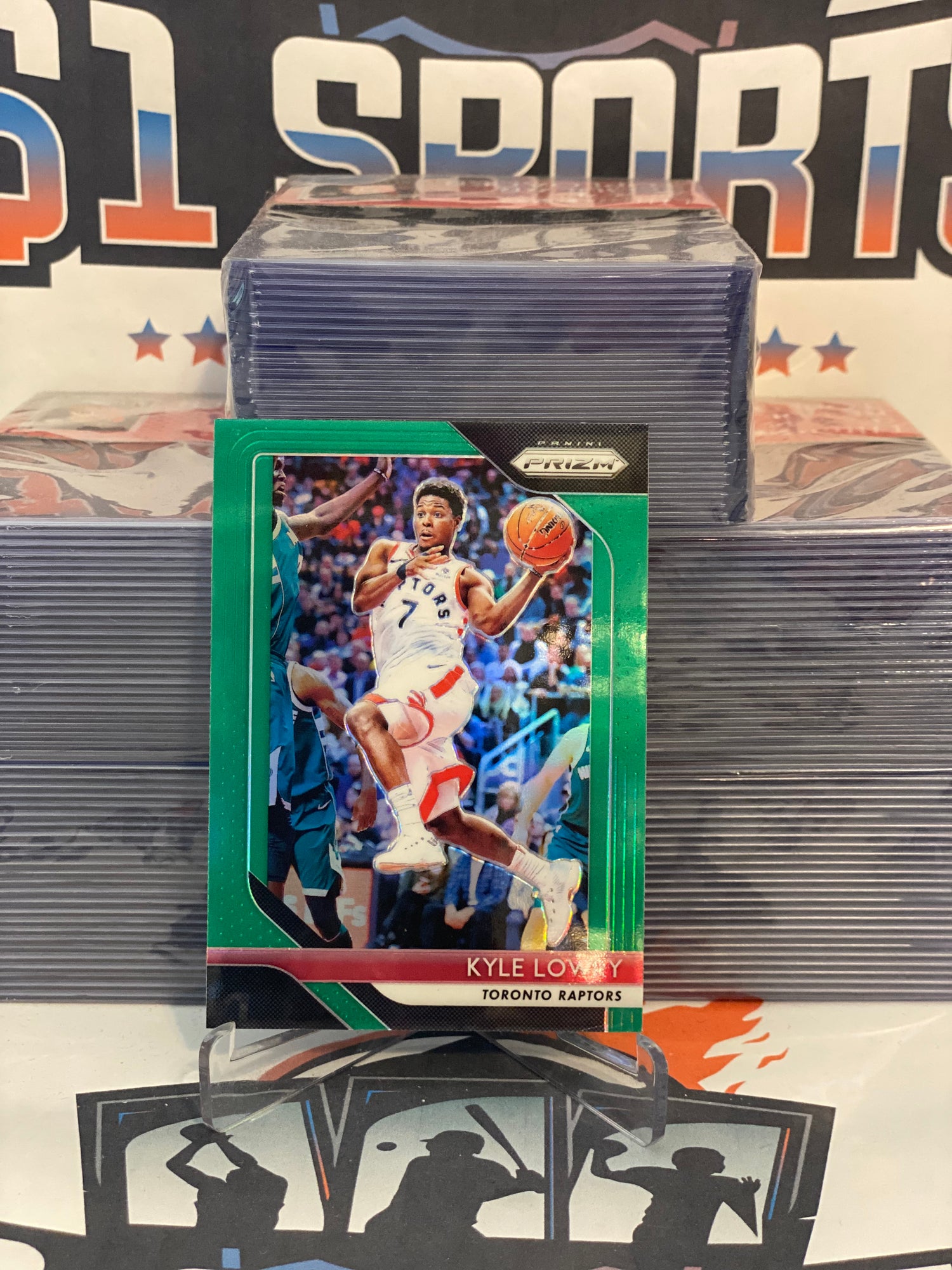 2018 Panini Prizm (Green Prizm) Kyle Lowry #33