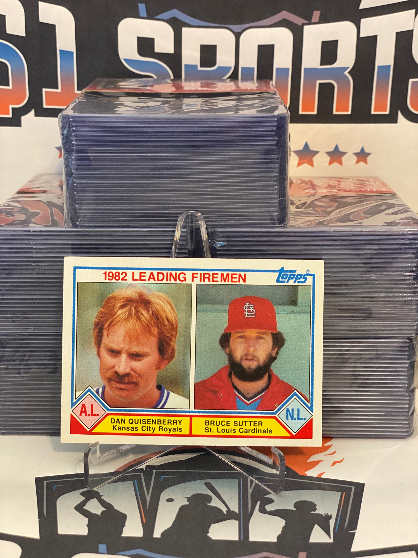 1983 Topps (Leading Firemen) Bruce Sutter & Dan Quisenberry #708