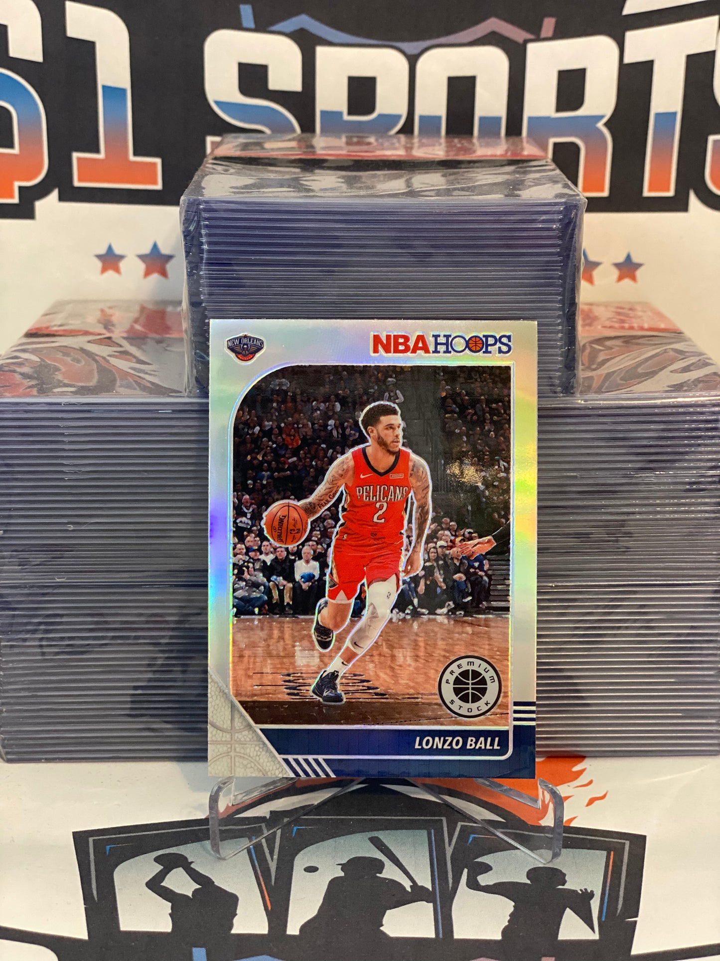 2019 Hoops Premium Stock (Silver Prizm) Lonzo Ball #116