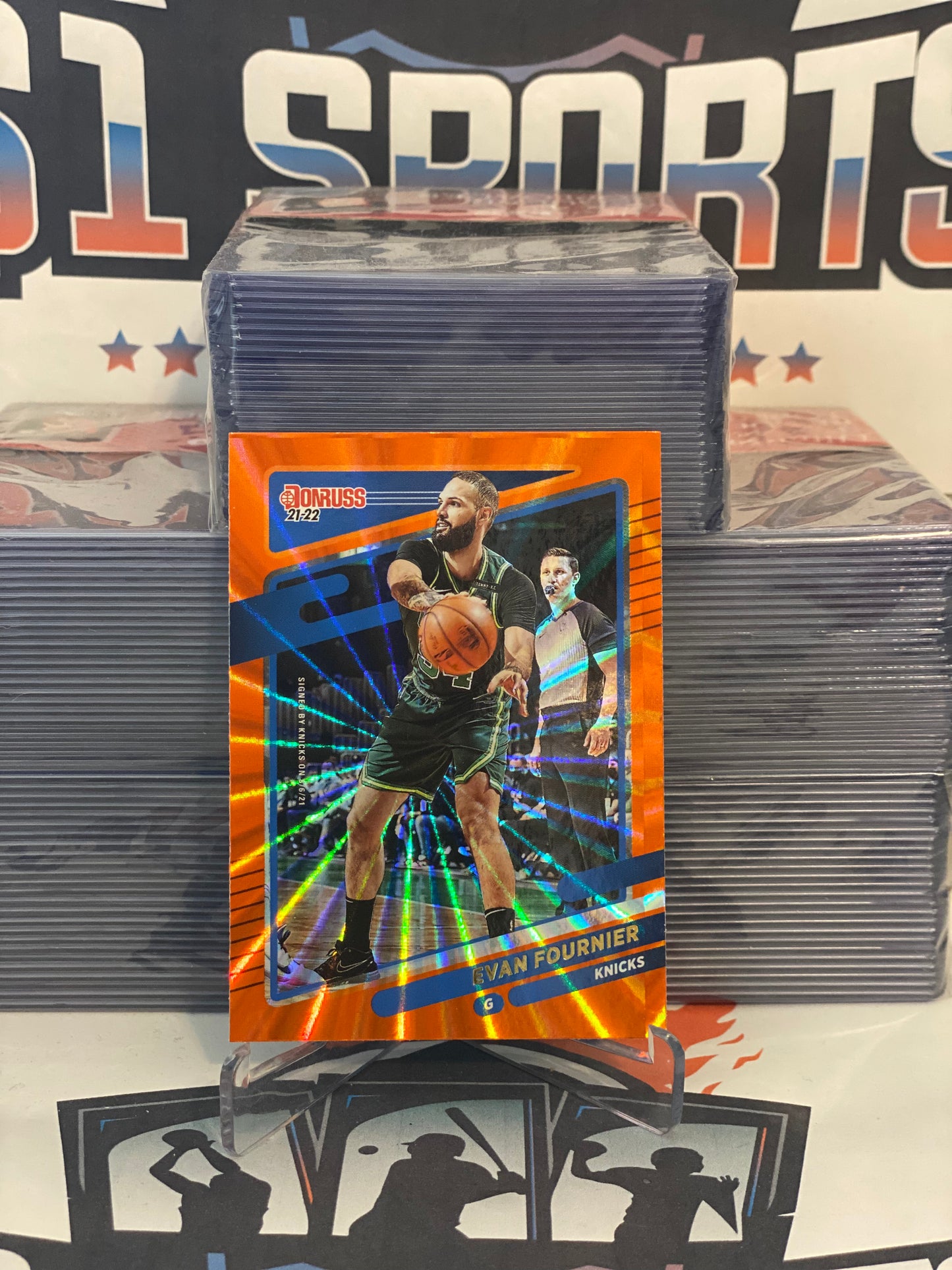 2021 Donruss (Orange Laser Holo) Evan Fournier #30