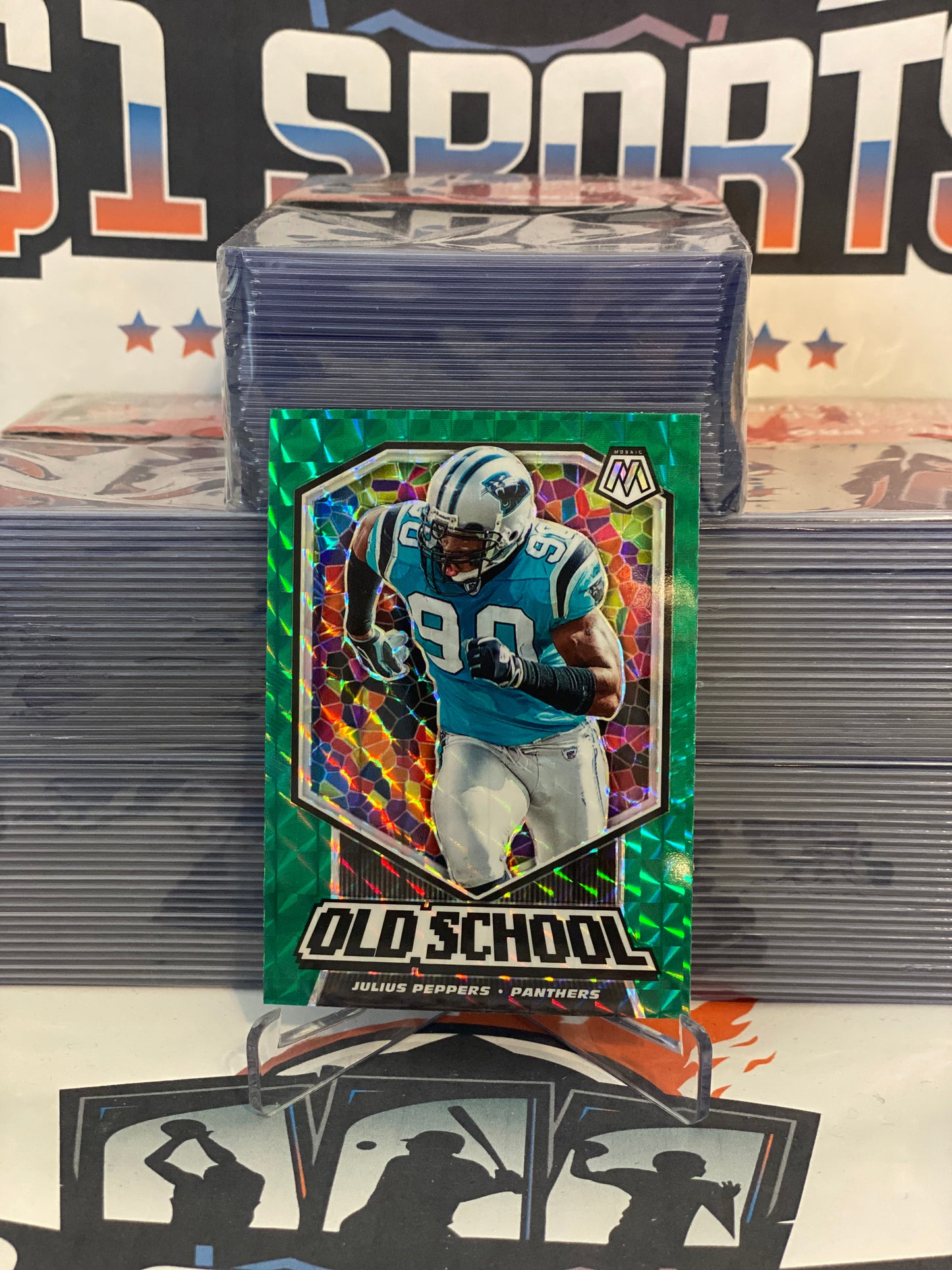 2020 Panini Mosaic (Green Prizm, Old School) Julius Peppers #OS16