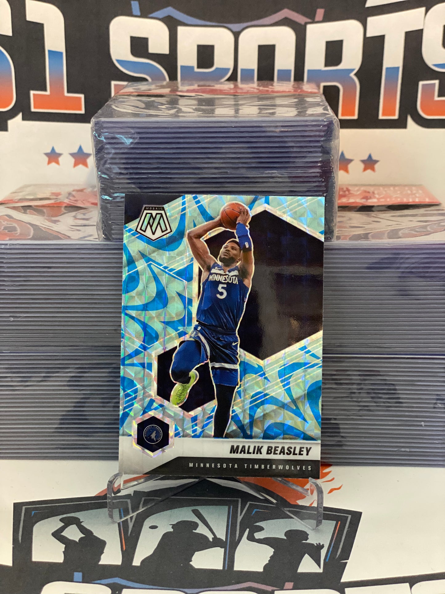 2020 Panini Mosaic (Blue Reactive Prizm) Malik Beasley #162