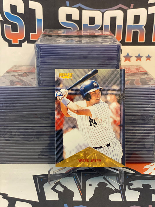 1996 Pinnacle (Rookie on Back) Derek Jeter #171