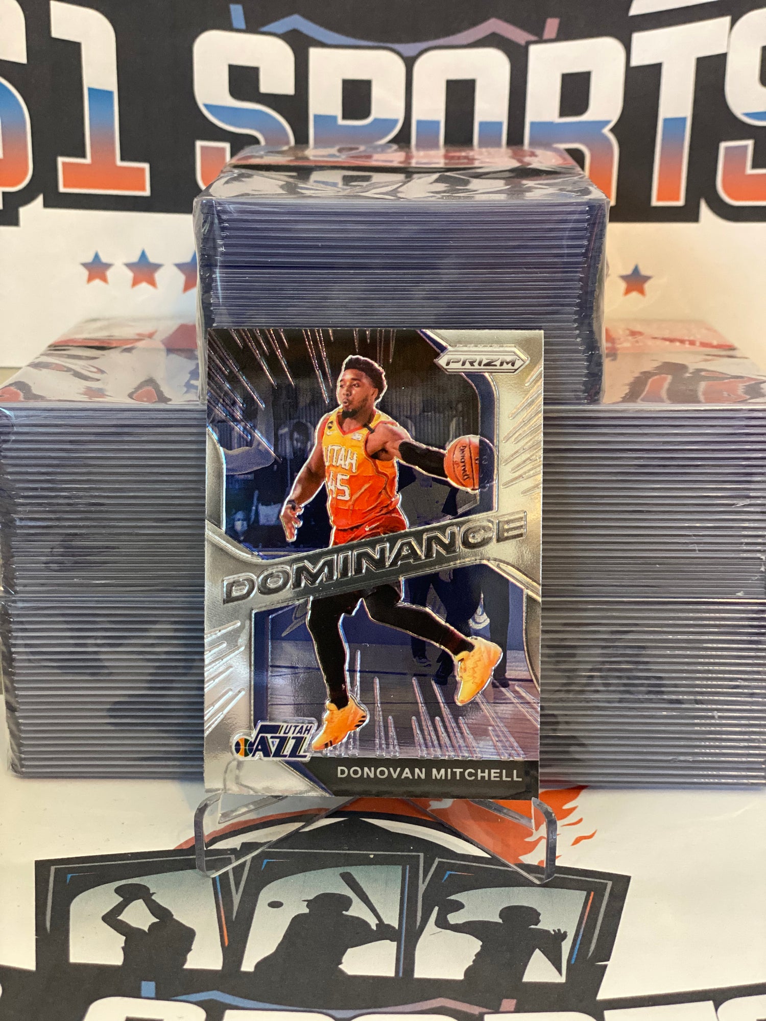 2020 Panini Prizm (Dominance) Donovan Mitchell #6