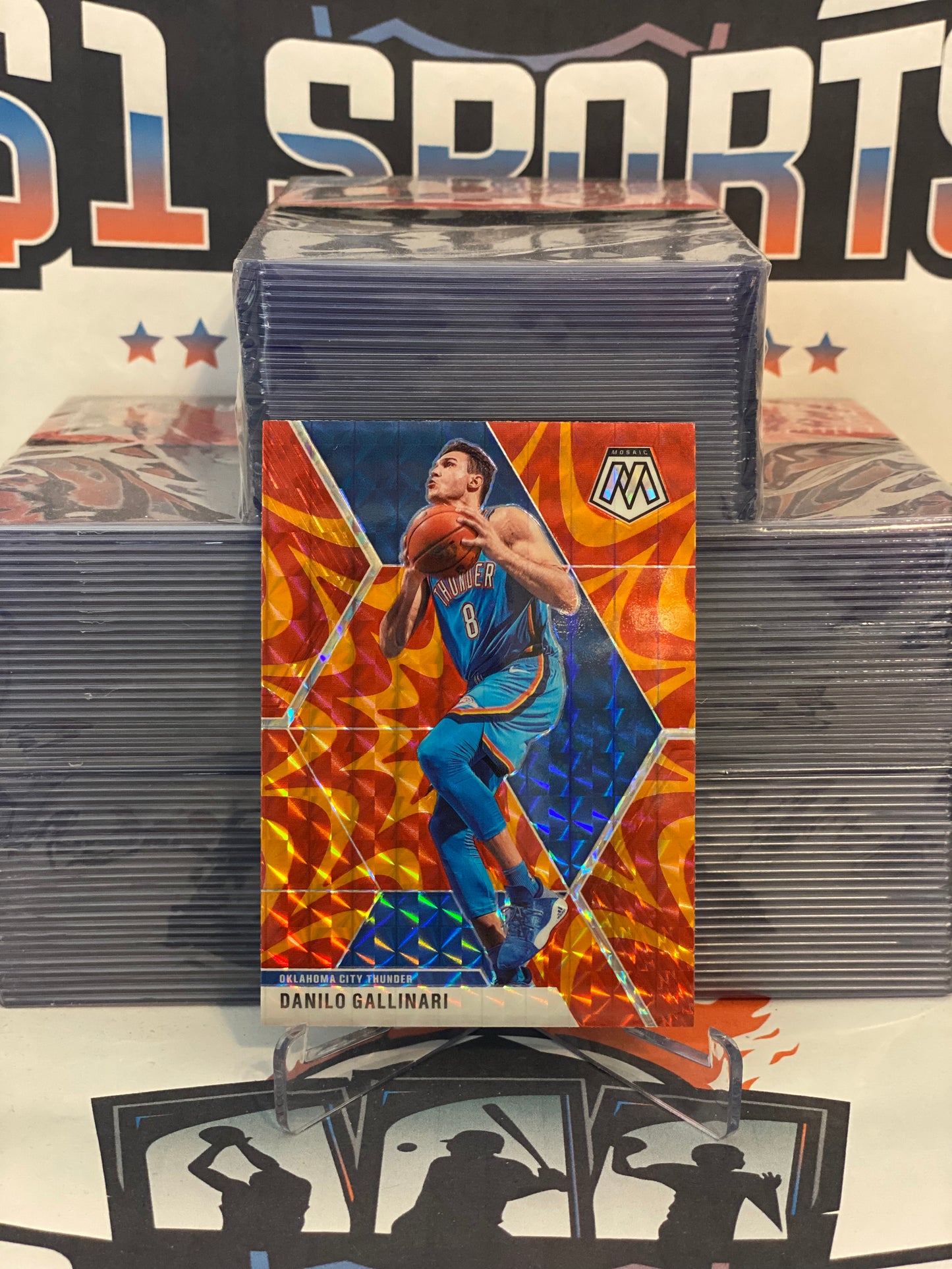 2019 Panini Mosaic (Orange Reactive Prizm) Danilo Gallinari #153