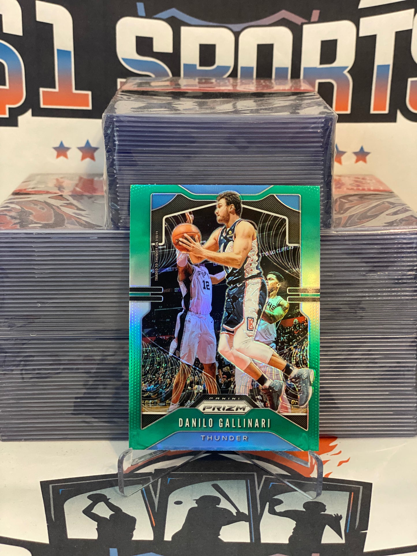 2019 Panini Prizm (Green Prizm) Danilo Gallinari #123