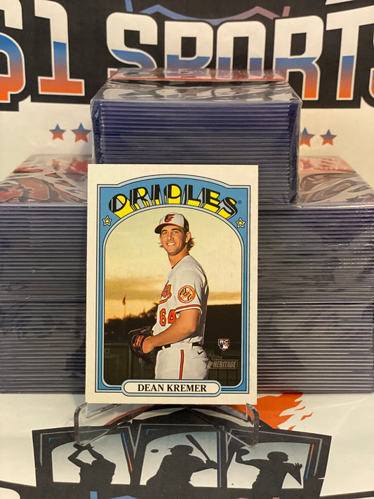 2021 Topps Heritage Dean Kremer Rookie #689