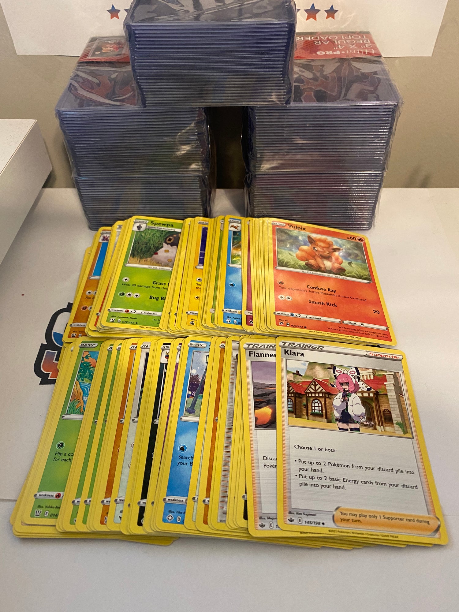 100-Card Pokemon Mystery Singles Pack