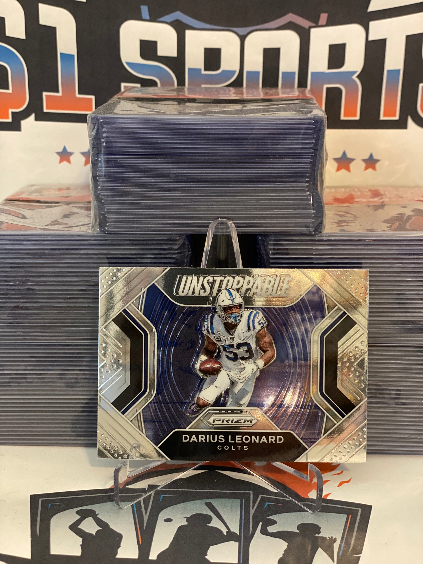 2020 Panini Prizm (Unstoppable) Darius Leonard #10