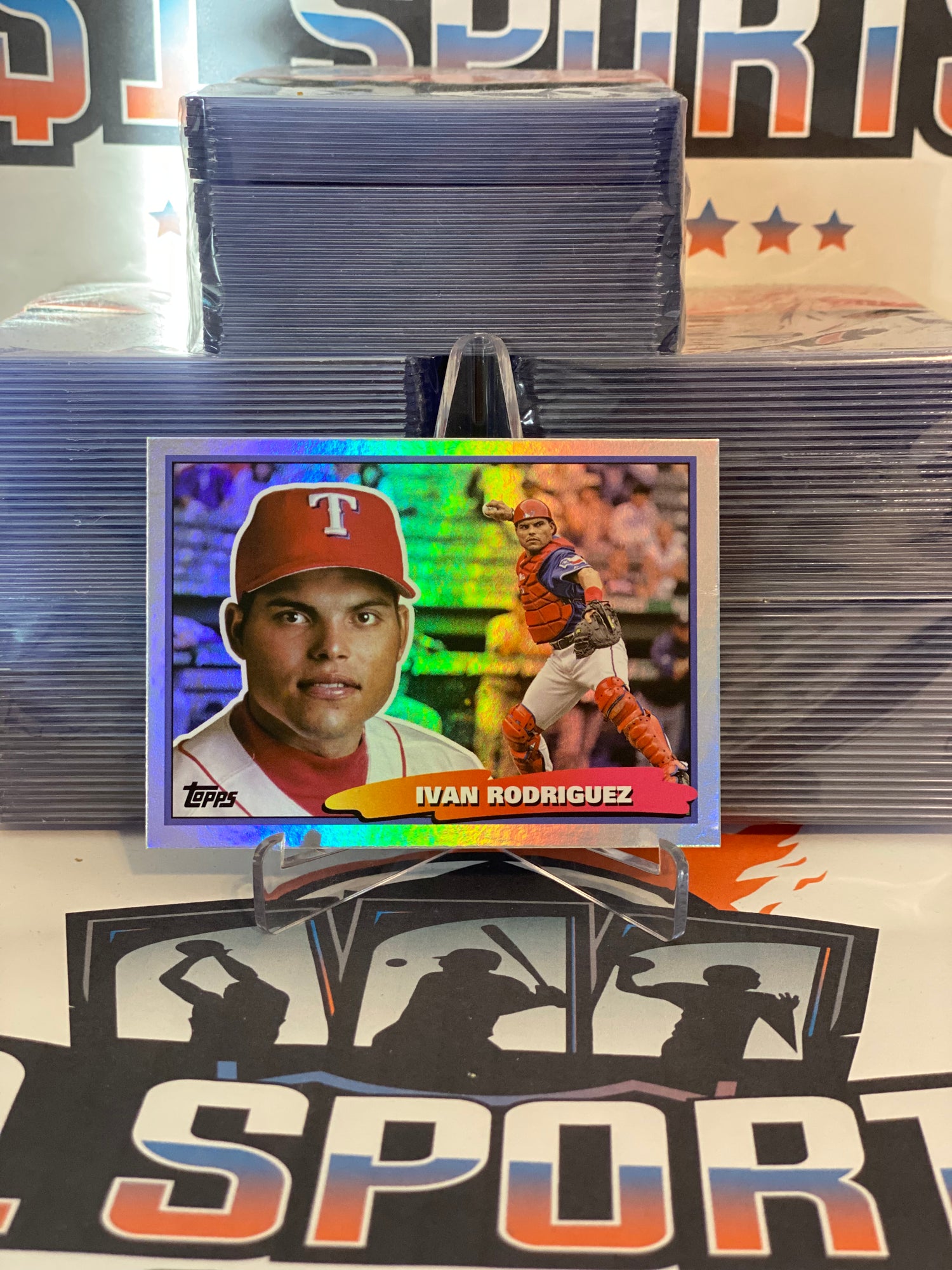 2022 Topps Archives (Big Foil) Ivan Rodriguez #99BF-42 – $1 Sports