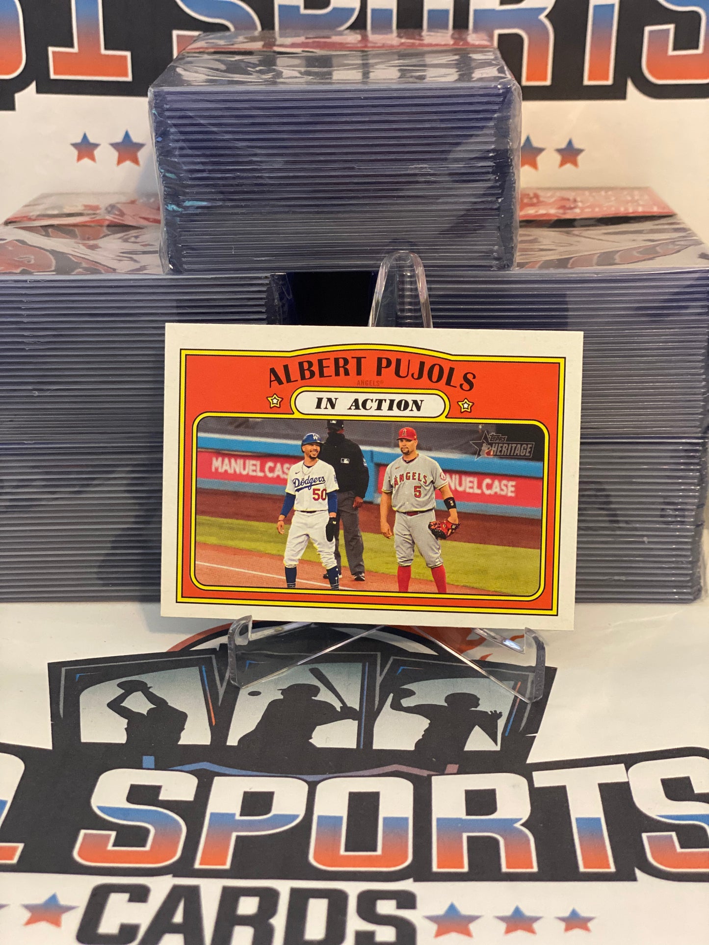 2021 Topps Heritage (In Action w/ Mookie Betts) Albert Pujols #190