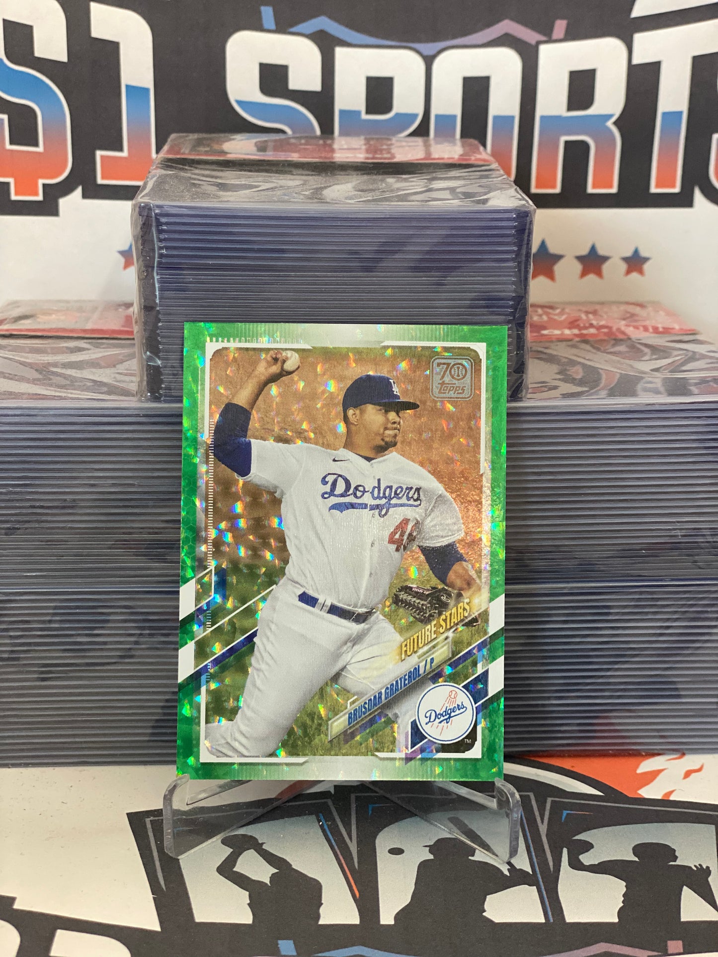 2021 Topps (Green Foil, Future Stars 390/499) Brusdar Graterol #85