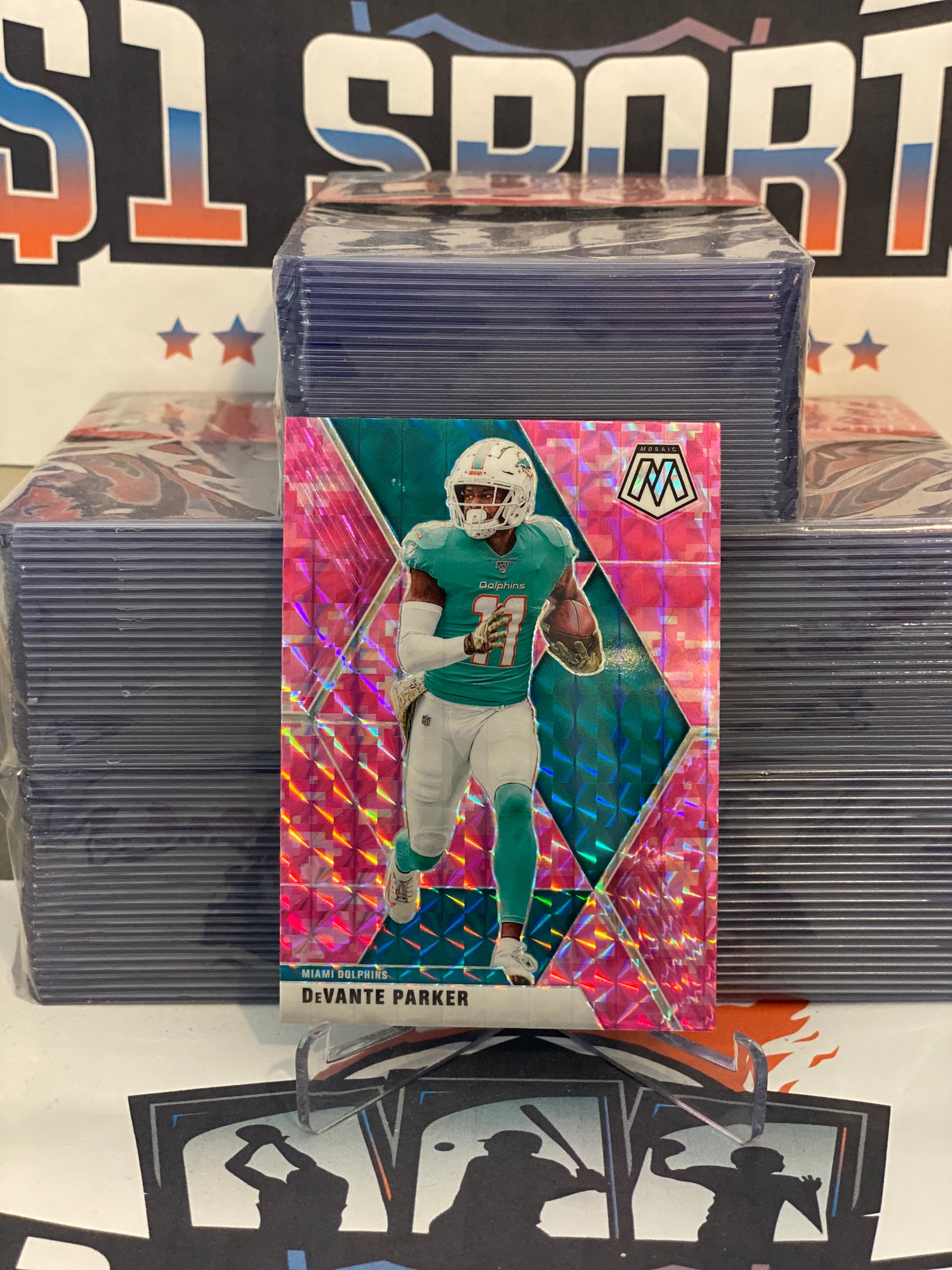 2020 Panini Mosaic (Pink Camo Prizm) DeVante Parker #122