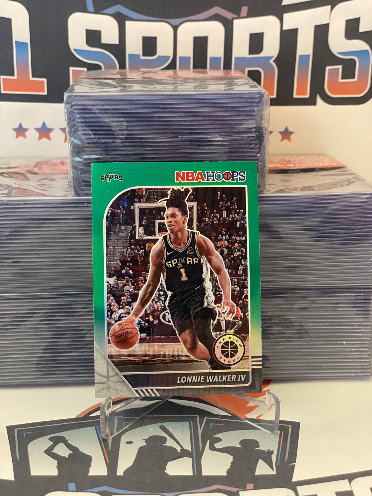 2019 Hoops Premium Stock (Green Prizm) Lonnie Walker IV #175