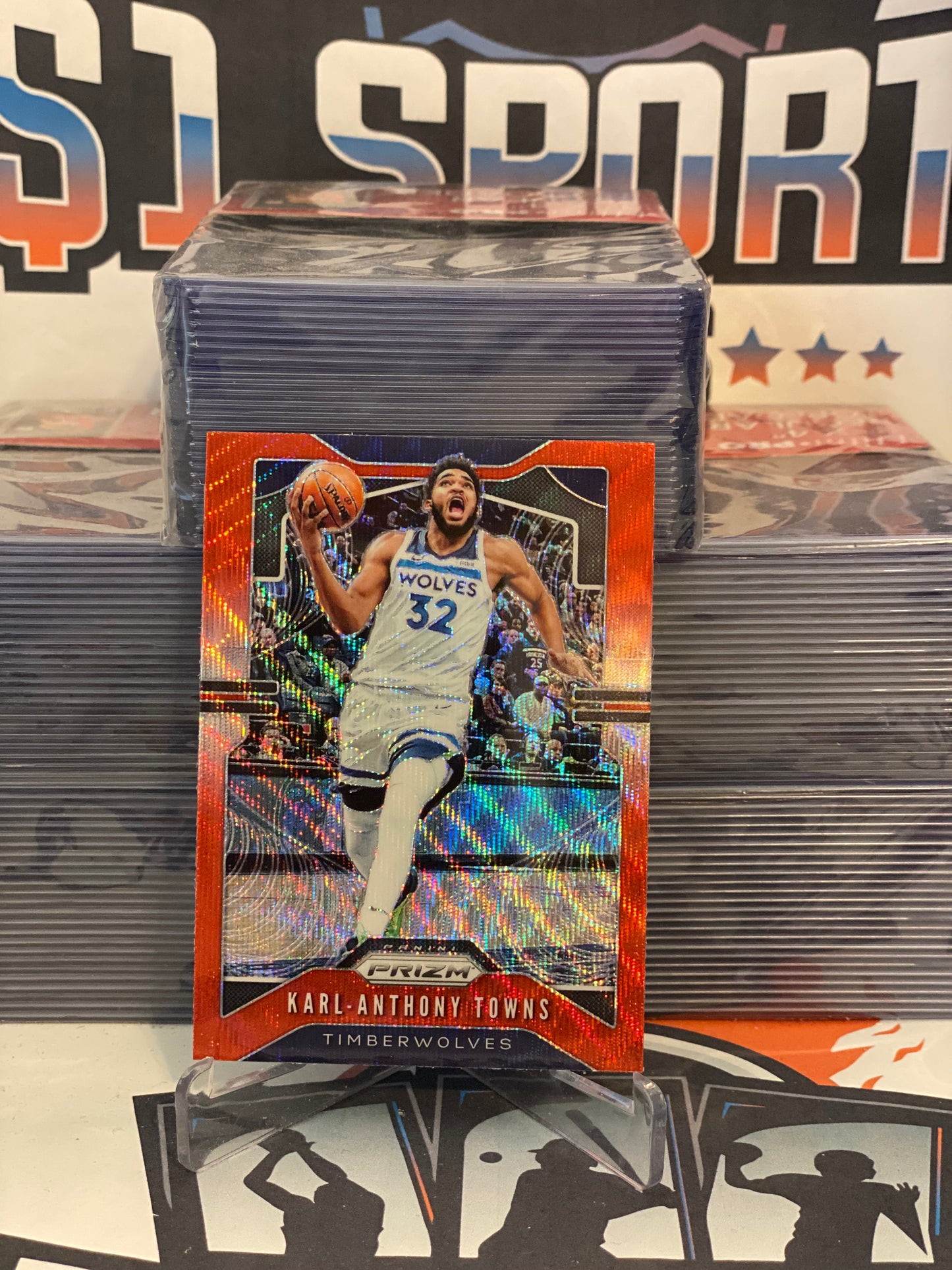 2019 Panini Prizm (Ruby Wave Prizm) Karl-Anthony Towns #161