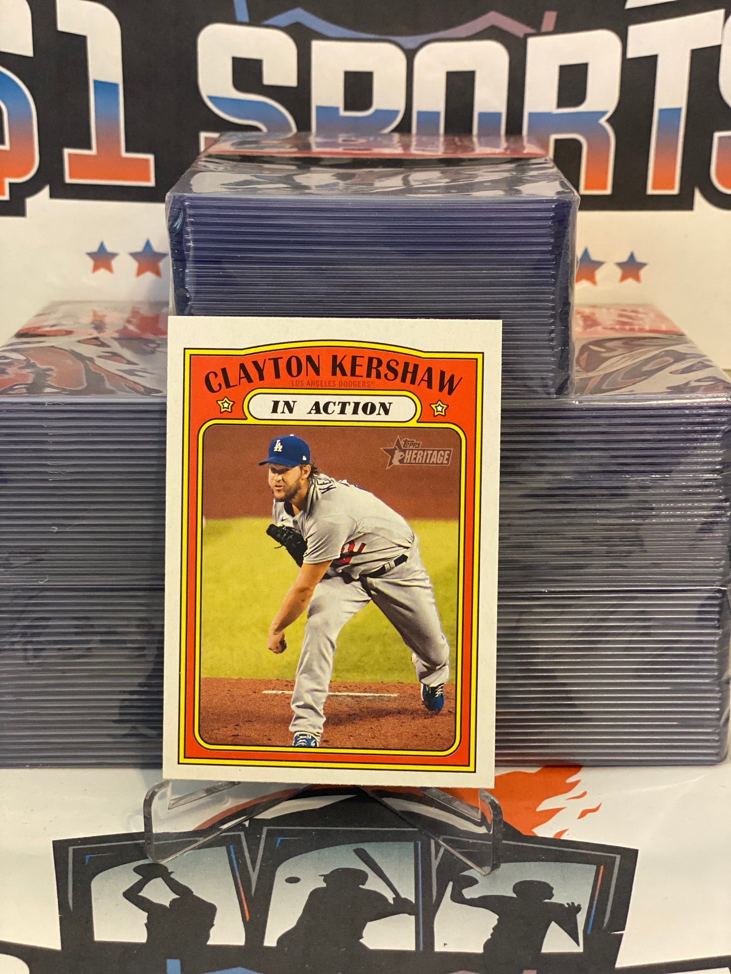 2021 Topps Heritage (In Action) Clayton Kershaw #38