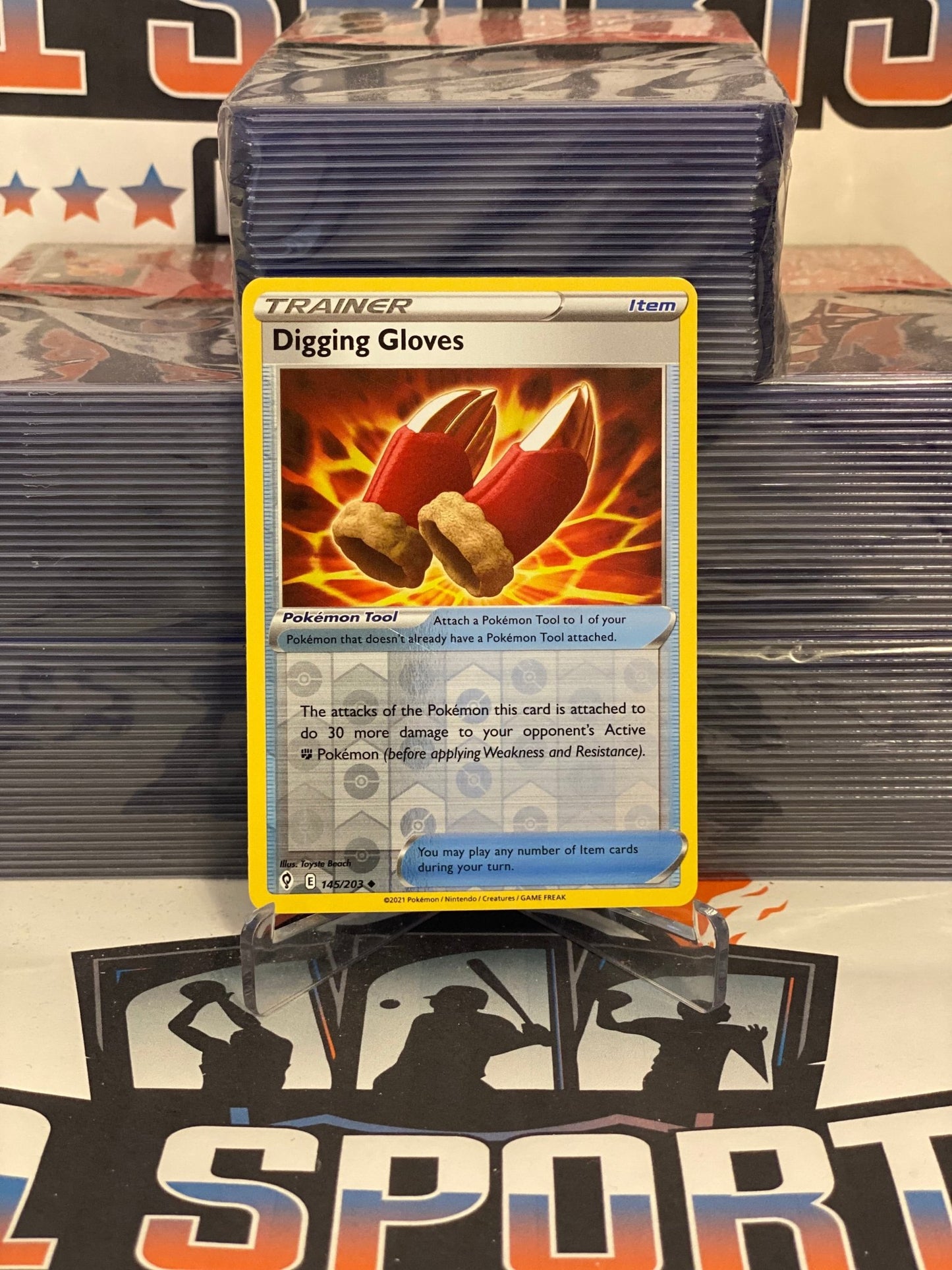 Pokemon TCG: Evolving Skies - Digging Gloves (Holo, Uncommon) #145